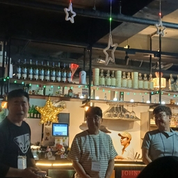 피드에 업로드 된 이미지