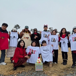 피드에 업로드 된 이미지