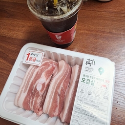 피드에 업로드 된 이미지