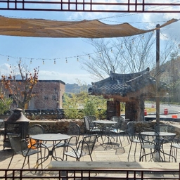 피드에 업로드 된 이미지