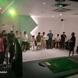 피드에 업로드 된 이미지