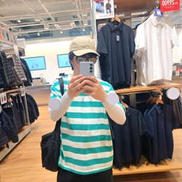 피드에 업로드 된 이미지