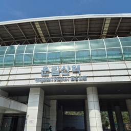 피드에 업로드 된 이미지