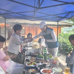 피드에 업로드 된 이미지