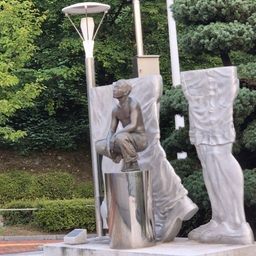 피드에 업로드 된 이미지
