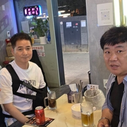 피드에 업로드 된 이미지