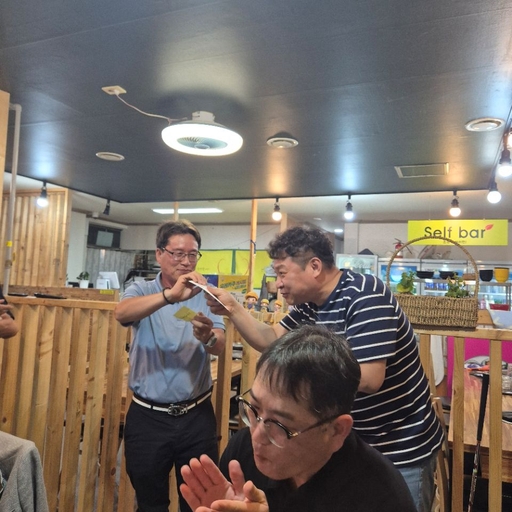피드 이미지