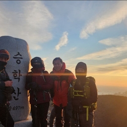 피드에 업로드 된 이미지