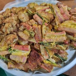 피드에 업로드 된 이미지