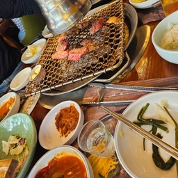 피드에 업로드 된 이미지