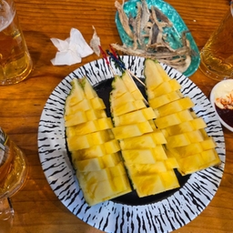 피드에 업로드 된 이미지