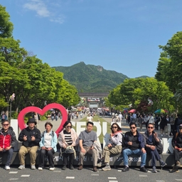 피드에 업로드 된 이미지