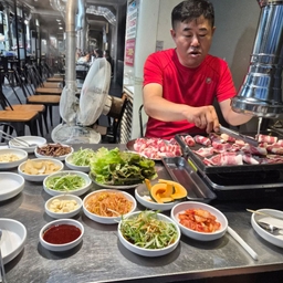 피드에 업로드 된 이미지
