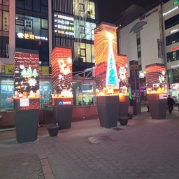 피드에 업로드 된 이미지