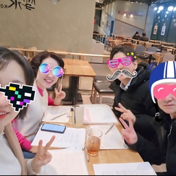 피드에 업로드 된 이미지