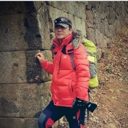 피드에 업로드 된 이미지