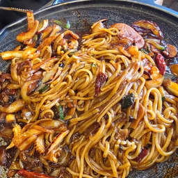 피드에 업로드 된 이미지