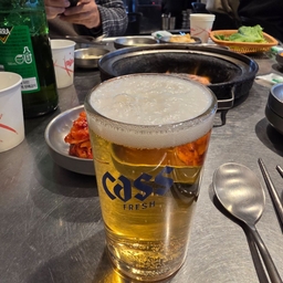 피드에 업로드 된 이미지