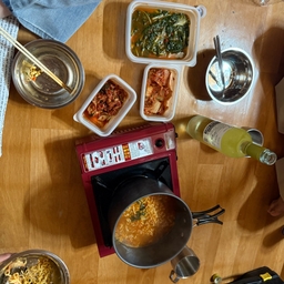 피드에 업로드 된 이미지