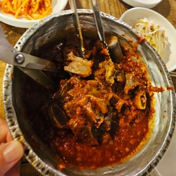 피드에 업로드 된 이미지