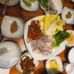 피드에 업로드 된 이미지