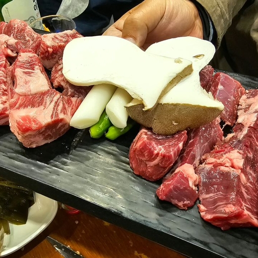 피드 이미지