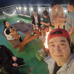 피드에 업로드 된 이미지