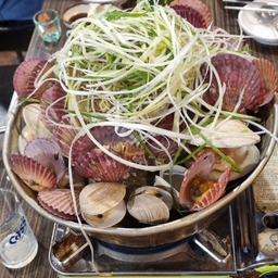 피드에 업로드 된 이미지