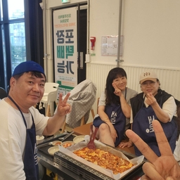 피드에 업로드 된 이미지