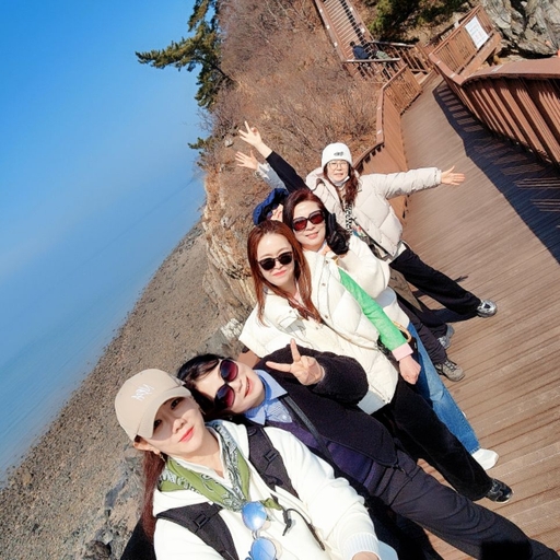 ํผ๋ ์ด๋ฏธ์ง