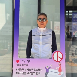 피드에 업로드 된 이미지