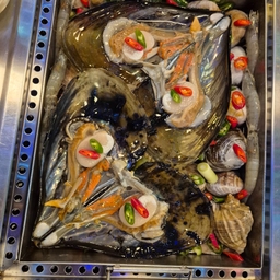 피드에 업로드 된 이미지