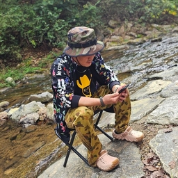 피드에 업로드 된 이미지