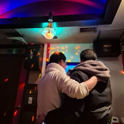 피드에 업로드 된 이미지