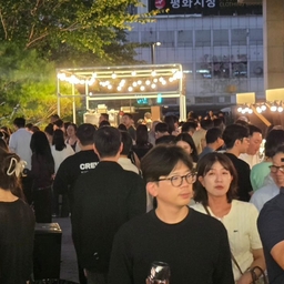 피드에 업로드 된 이미지