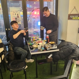 피드에 업로드 된 이미지