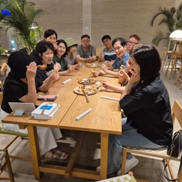 피드에 업로드 된 이미지