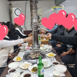 피드에 업로드 된 이미지