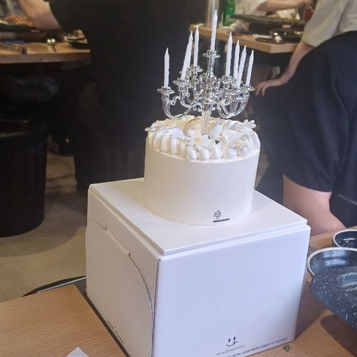 피드 이미지