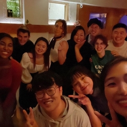 피드에 업로드 된 이미지