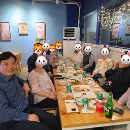 피드에 업로드 된 이미지