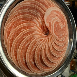 피드에 업로드 된 이미지