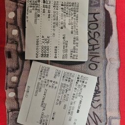 피드에 업로드 된 이미지