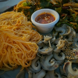 피드에 업로드 된 이미지