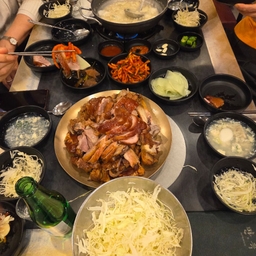 피드에 업로드 된 이미지