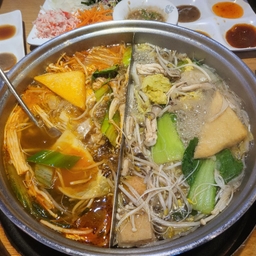 피드에 업로드 된 이미지