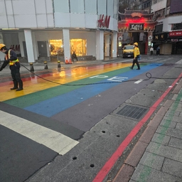 피드에 업로드 된 이미지