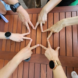 피드에 업로드 된 이미지