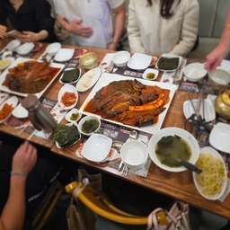 피드에 업로드 된 이미지