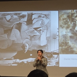 피드에 업로드 된 이미지